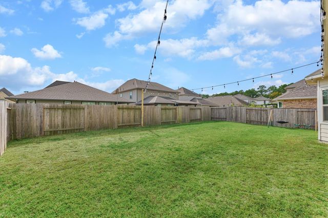 21433 Kings Guild Lane, Kingwood, TX 77339