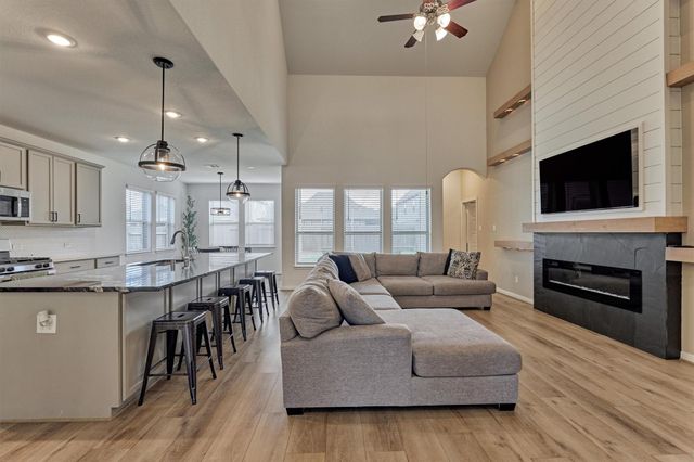 21433 Kings Guild Lane, Kingwood, TX 77339