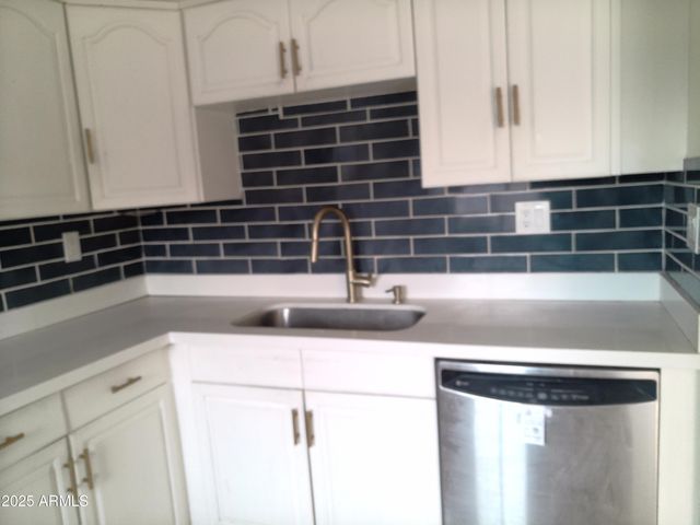 4729 W MARLETTE Avenue, Glendale, AZ 85301