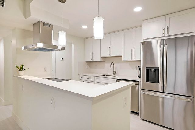 2121 N Ocean Boulevard 806w, Boca Raton, FL 33431