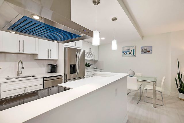 2121 N Ocean Boulevard 806w, Boca Raton, FL 33431