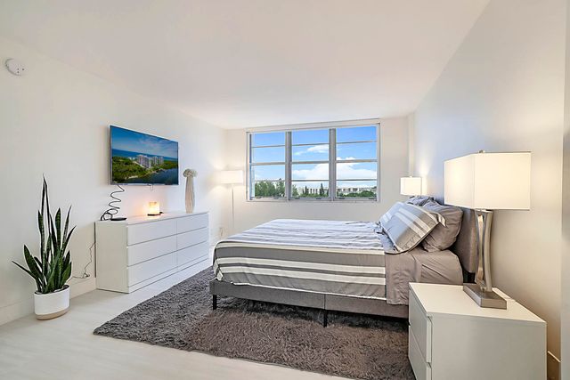 2121 N Ocean Boulevard 806w, Boca Raton, FL 33431