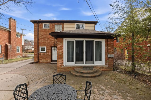 972 Northlawn Boulevard, Birmingham, MI 48009