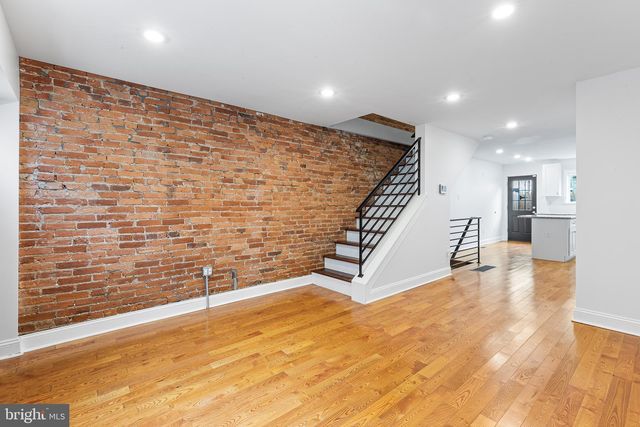 1411 S MOLE ST, Philadelphia, PA 19146