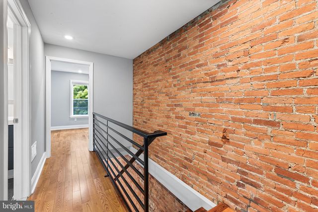 1411 S MOLE ST, Philadelphia, PA 19146