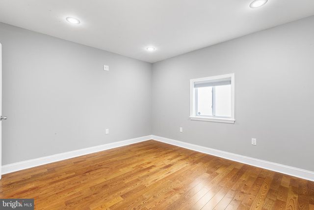 1411 S MOLE ST, Philadelphia, PA 19146
