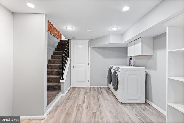 1411 S MOLE ST, Philadelphia, PA 19146