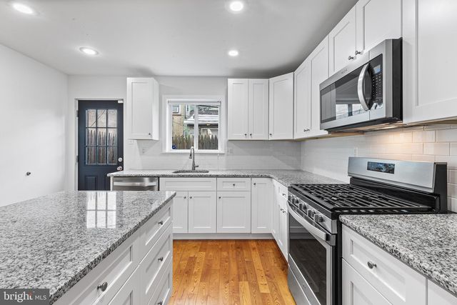 1411 S MOLE ST, Philadelphia, PA 19146