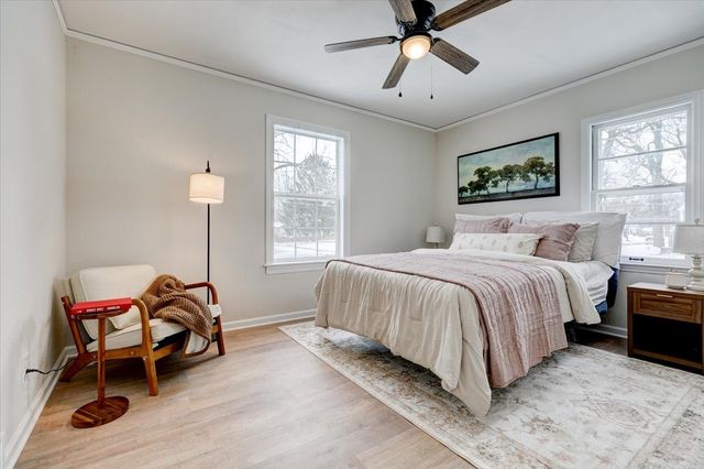 2900 48th Place, Des Moines, IA 50310