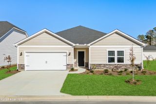 650 Blackthorne Circle, Calabash, NC 28467