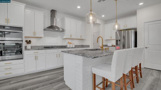 156 156 Scott Creek Way, Brentwood, CA 94513