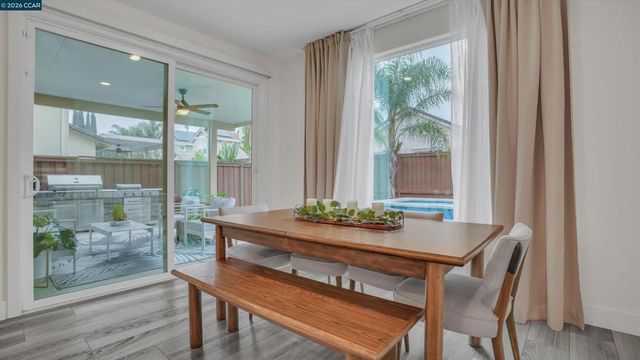 156 156 Scott Creek Way, Brentwood, CA 94513