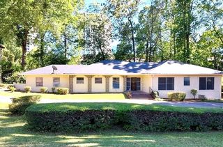 757 Old Ivy Road NE, Atlanta, GA 30342