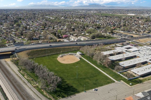 2656 W 5625 S, Roy, UT 84067