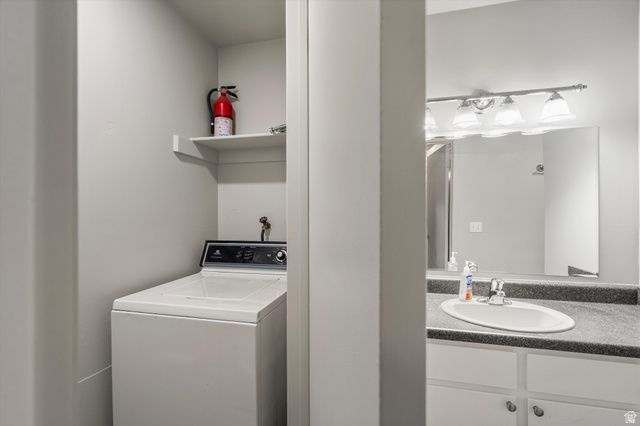 2656 W 5625 S, Roy, UT 84067