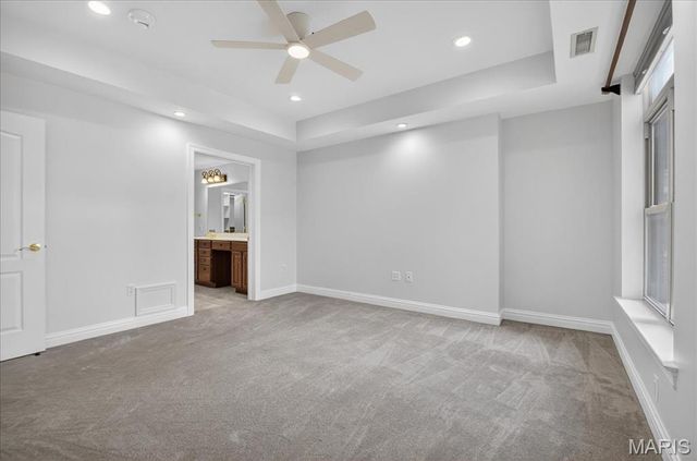 500 North and South Road 103, University City, MO 63130