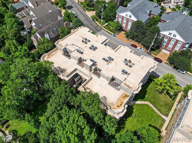 500 North and South Road 103, University City, MO 63130