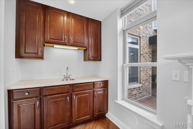 500 North and South Road 103, University City, MO 63130