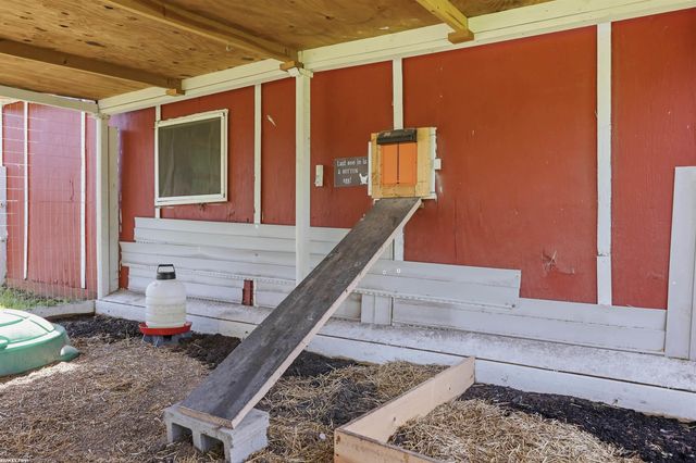 29 Pickford Road, Kimball, MI 48074