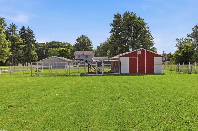 29 Pickford Road, Kimball, MI 48074