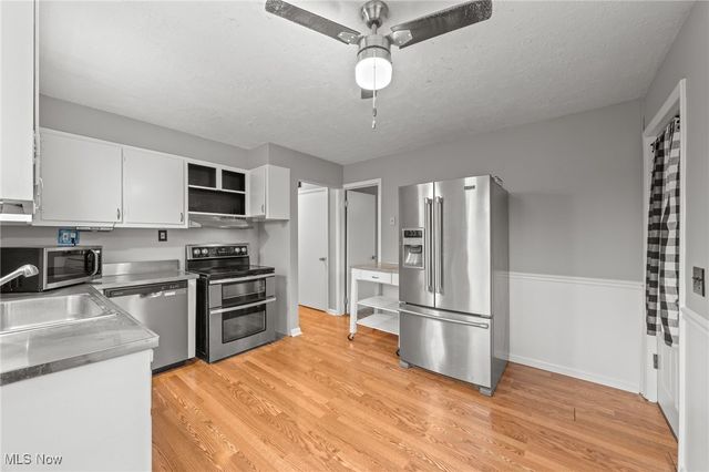 568 Stevenson Avenue, Akron, OH 44312