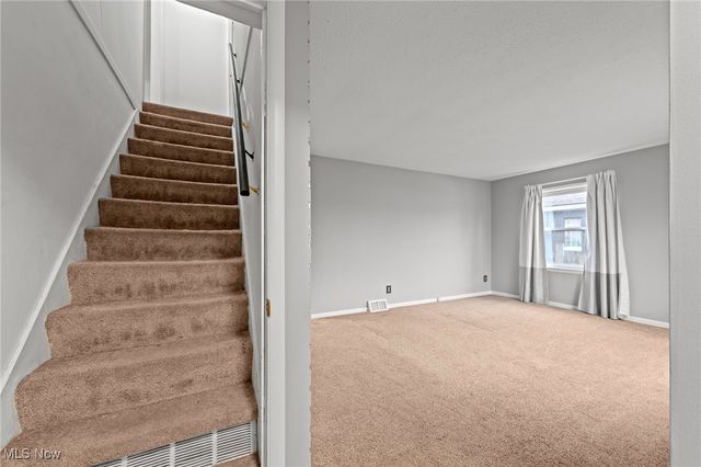 568 Stevenson Avenue, Akron, OH 44312