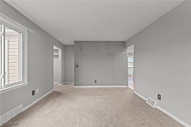 568 Stevenson Avenue, Akron, OH 44312