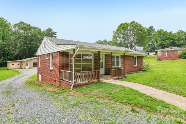 435 Parker Circle, Norwood, NC 28128