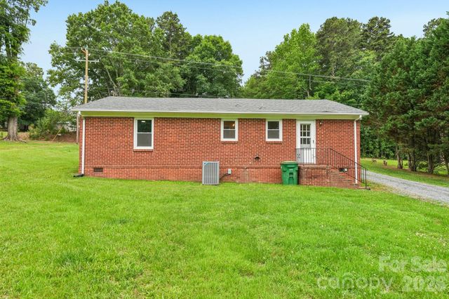 435 Parker Circle, Norwood, NC 28128