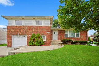 1401 N 5th Avenue, Melrose Park, IL 60160
