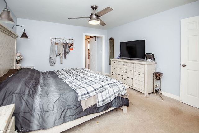 936 W Corning Road, Beecher, IL 60401