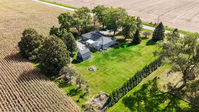 936 W Corning Road, Beecher, IL 60401