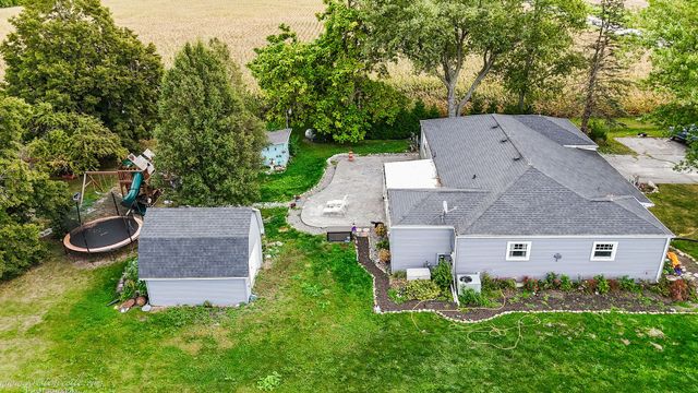 936 W Corning Road, Beecher, IL 60401