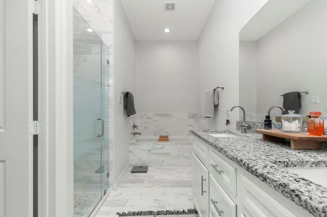 10921 Oriole Place, Conroe, TX 77385