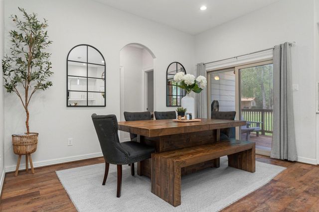 10921 Oriole Place, Conroe, TX 77385