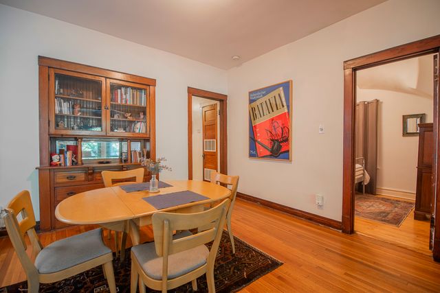 4948 N Winchester Avenue, Chicago, IL 60640