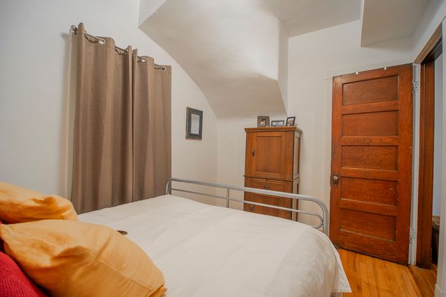 4948 N Winchester Avenue, Chicago, IL 60640