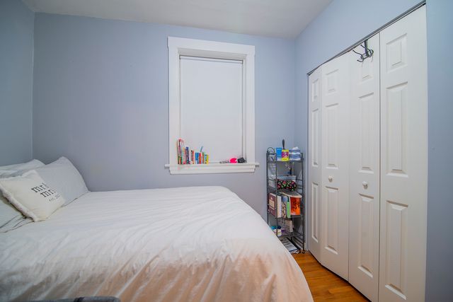 4948 N Winchester Avenue, Chicago, IL 60640