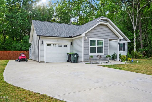 11 Korea Street, Franklinton, NC 27525