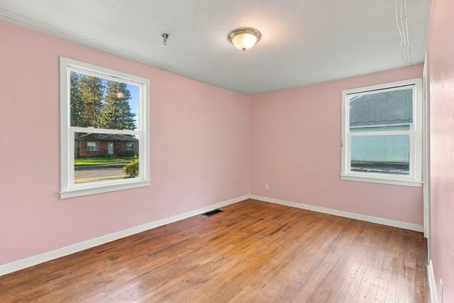 408 W Columbia Ave, Spokane, WA 99205