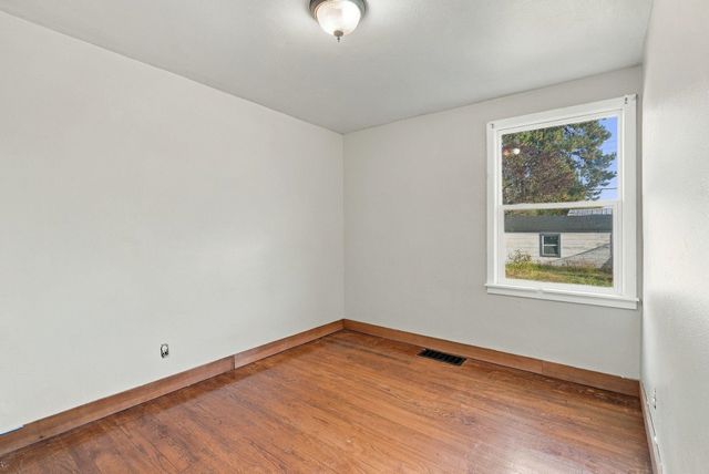 408 W Columbia Ave, Spokane, WA 99205