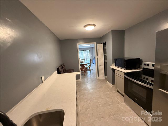 397 Shumont Estate, Lake Lure, NC 28746