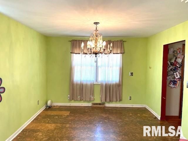 516 N MILTON Avenue, Springfield, IL 62702