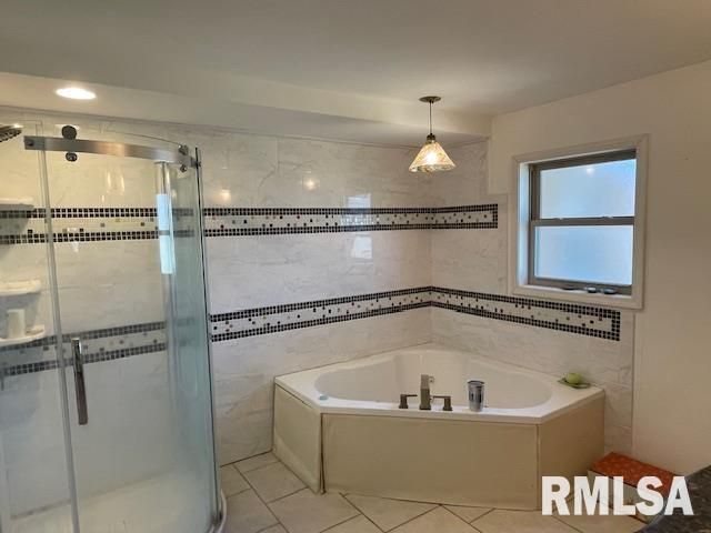 516 N MILTON Avenue, Springfield, IL 62702