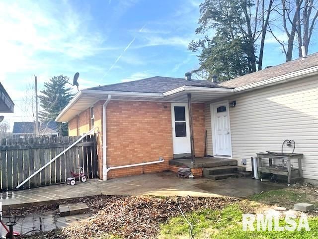 516 N MILTON Avenue, Springfield, IL 62702