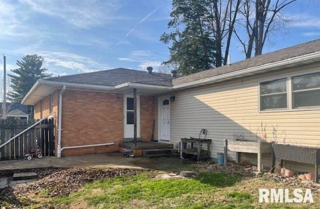 516 N MILTON Avenue, Springfield, IL 62702