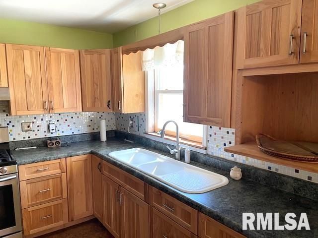 516 N MILTON Avenue, Springfield, IL 62702