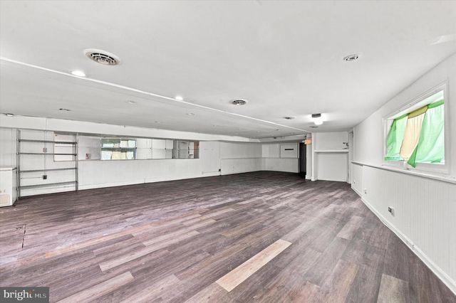5262 E ROOSEVELT BLVD, Philadelphia, PA 19124