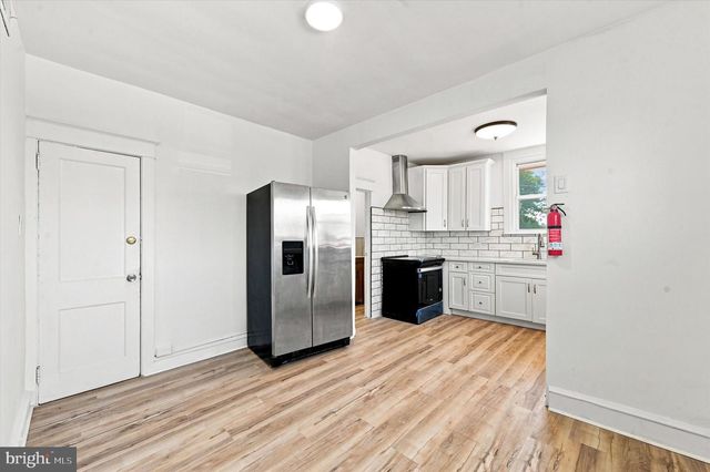 5262 E ROOSEVELT BLVD, Philadelphia, PA 19124
