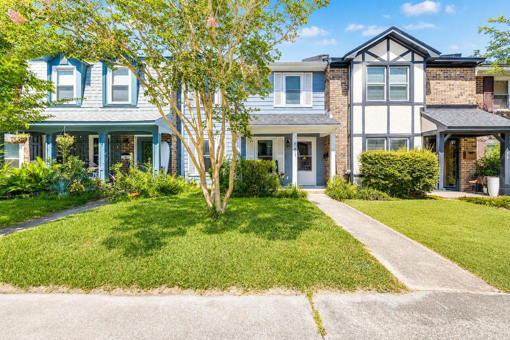 677 Buckhall Court Unit C, Mount Pleasant, SC 29464
